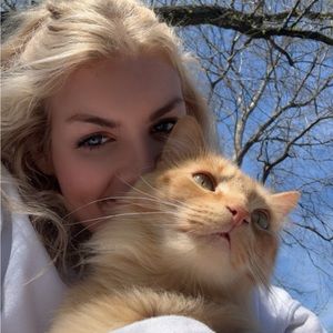 Meet your Posher, Marissa